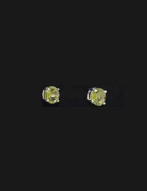 Silver Studs peridot - ovel earrings