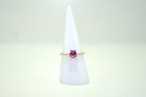 Yellow Gold Ring with Pink Sapphire