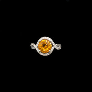 White Gold Ring with Yellow sapphire and Diamonds