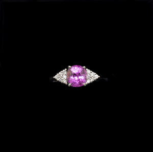 White Gold Ring with Purplish pink Sapphire & Diamond