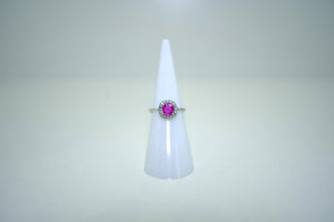 White Gold Ring with Pink Sapphire and Diamonds