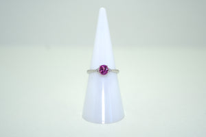 White Gold Ring with Purple Sapphire and Diamonds
