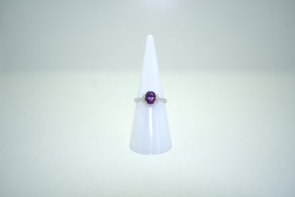 White Gold Ring with Purple Sapphire and Diamond