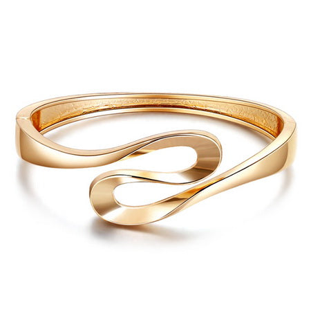 Twist Hinge Bangle - Gold
