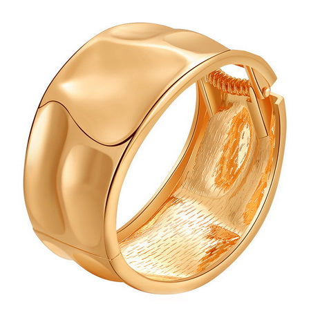 Uneven Hinge Bangle - Gold